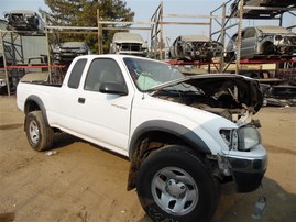 2004 Toyota Tacoma SR5 White Xtra Cab 2.7L AT 2WD #Z21562